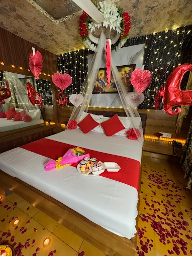 Another view of the decorated romantic guest room